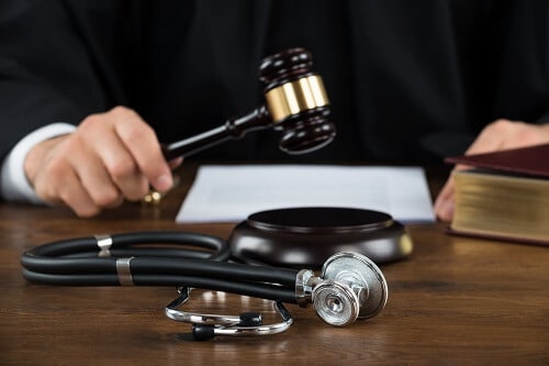 Steps in filing a medical malpractice lawsuit